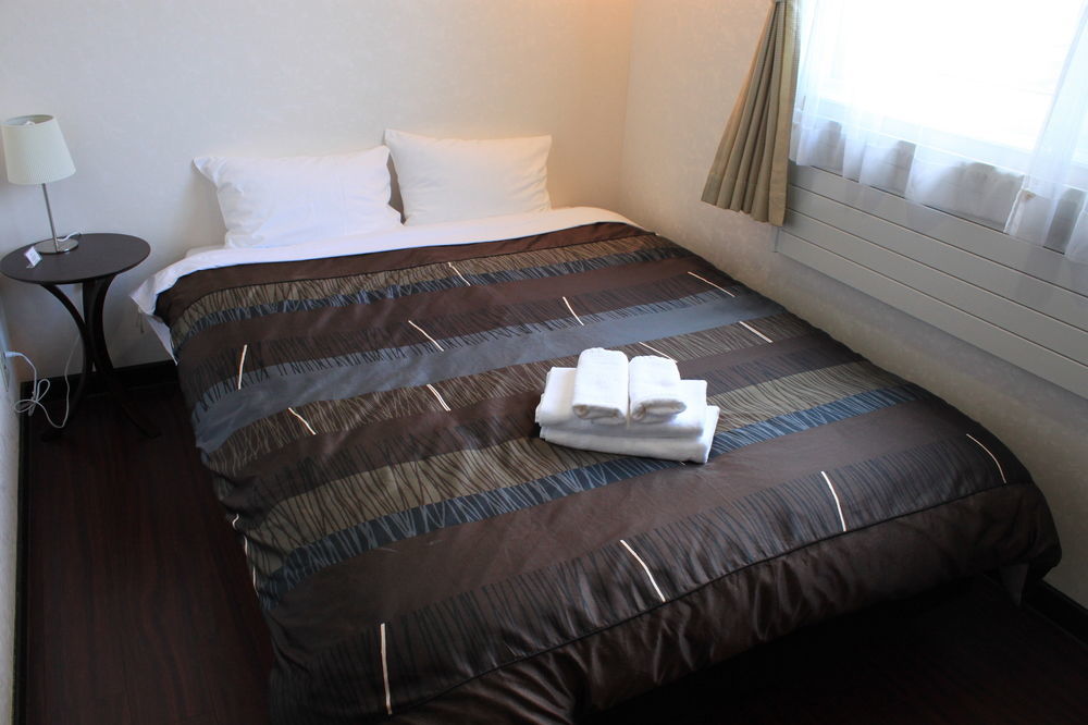 Petit Hotel Melon Nakafurano מראה חיצוני תמונה