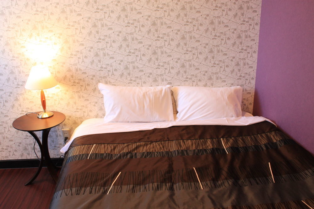 Petit Hotel Melon Nakafurano מראה חיצוני תמונה